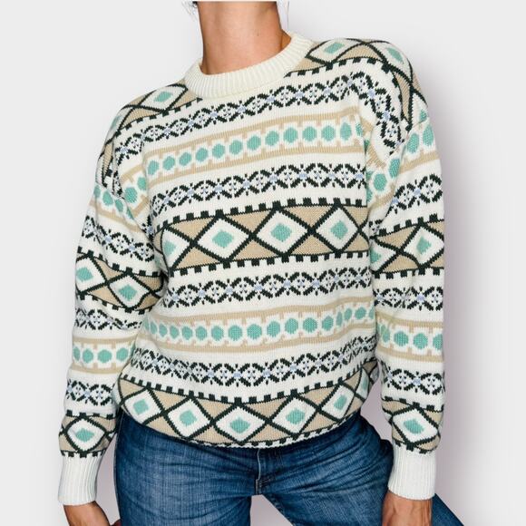 90s Claiborne Cream Geometric print Sweater‎ - Picture 1 of 7